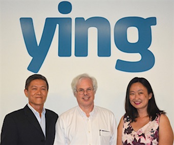 Peter Finn (center) with Allan Tan (L) & Yin Ching Yeap